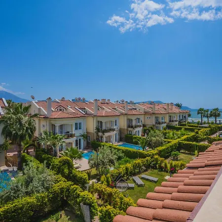 Sunset Club Aqua Lettings 3*