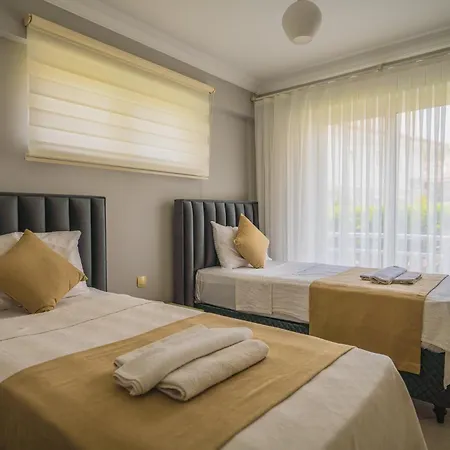 Sunset Club Aqua Lettings Апарт-отель