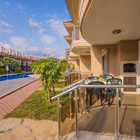 Sunset Club Aqua Lettings Апарт-отель Фетхие