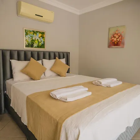 Sunset Club Aqua Lettings Апарт-отель