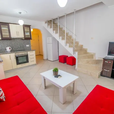 Sunset Club Aqua Lettings Апарт-отель 3*