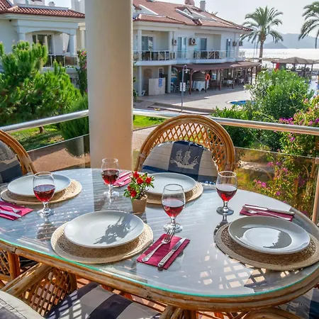 Sunset Club Aqua Lettings Апарт-отель