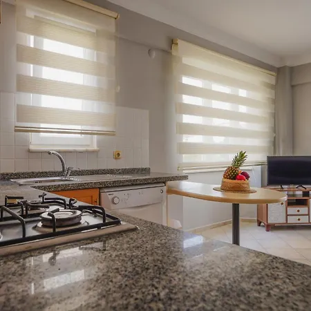 Sunset Club Aqua Lettings Апарт-отель Фетхие