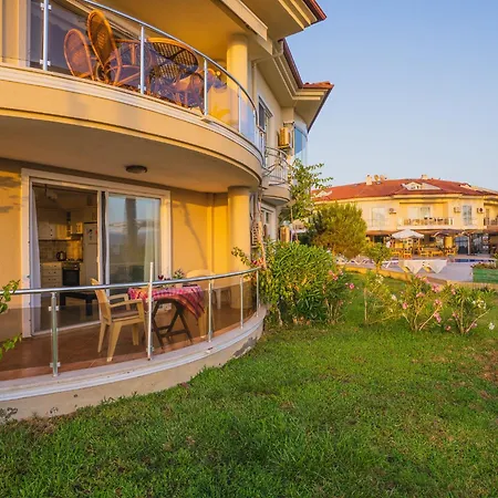 Lejlighedshotel Sunset Club Aqua Lettings